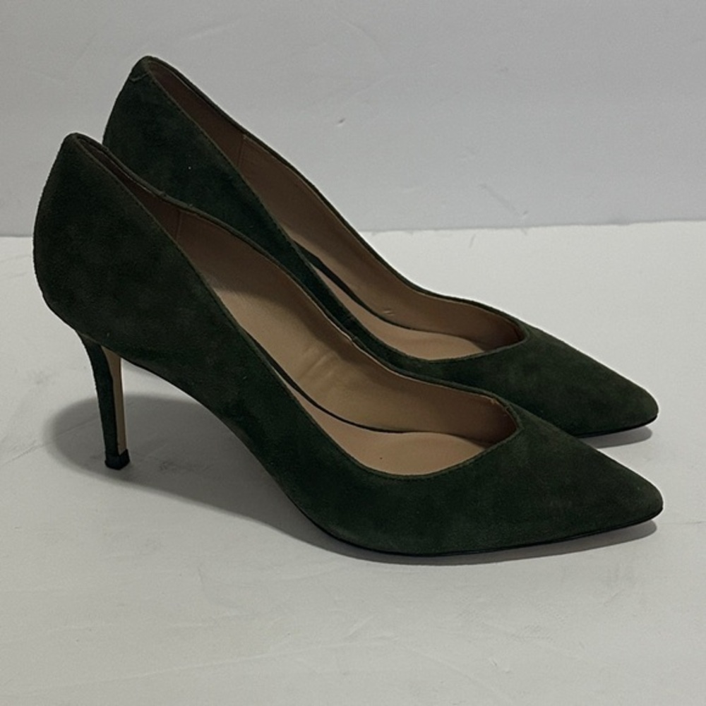 ALDO Olive green suede pointed toe heels 6.5